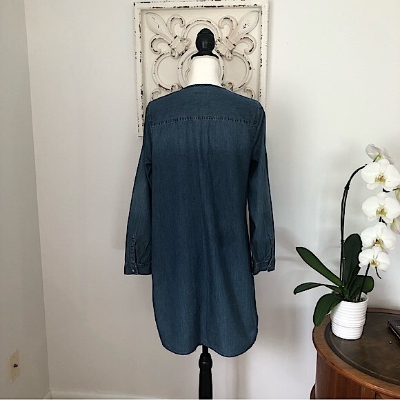Casual chambray tunic dress by J.Jill in denim blue - Picture 4 of 5
